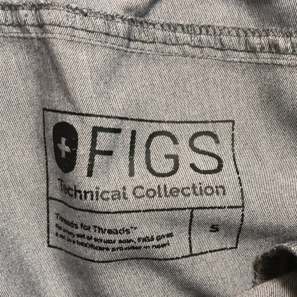 Figs technical collection charcoal gray scrub pants size small - Picture 9 of 10